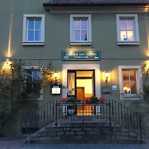 Hotel Zum Schwan, Castell